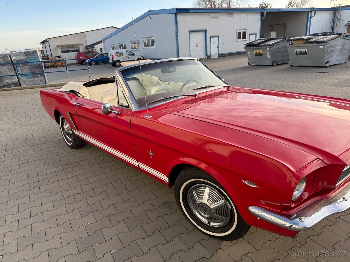 1965 Ford Mustang Convertible 289 V8 - 4