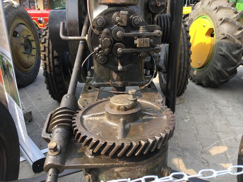 Svoboda Traktor - 4
