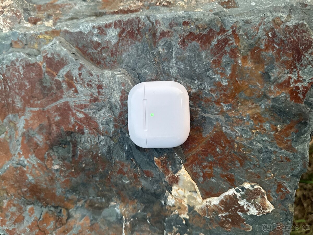 Apple AirPods 4 - 4