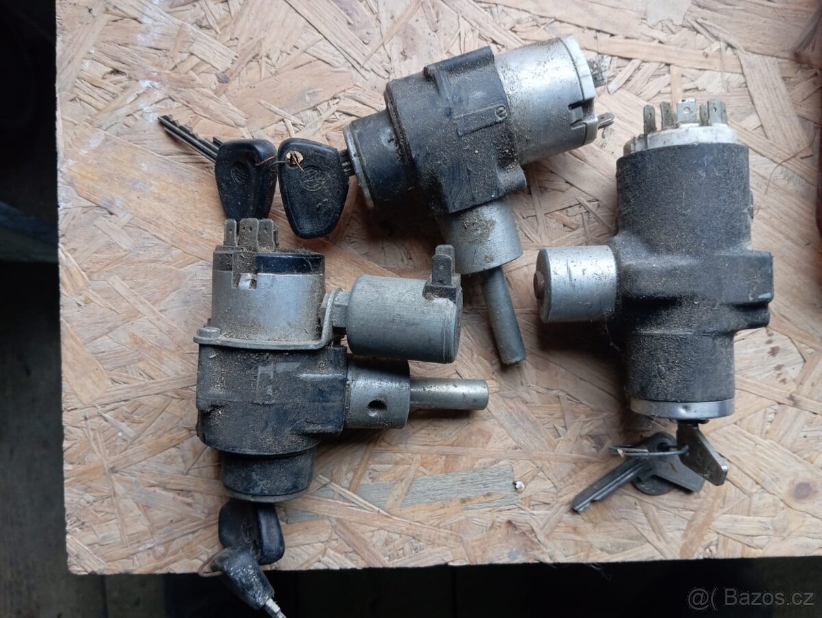 Regulační relé, filtry olejové, spínací skříňky - 4