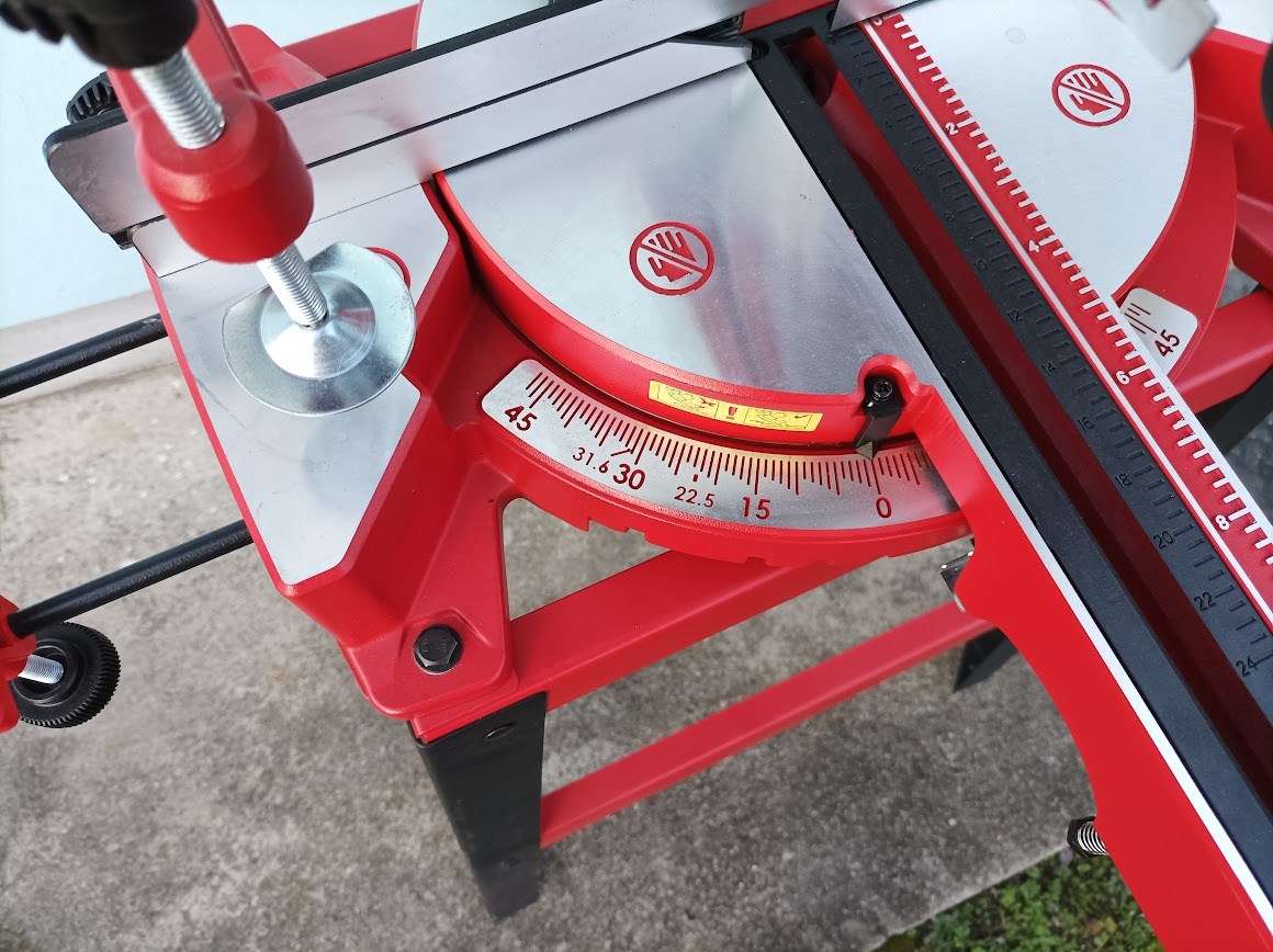 Pokosová pila s podstavcem TC-SM 2531/2 U - 4