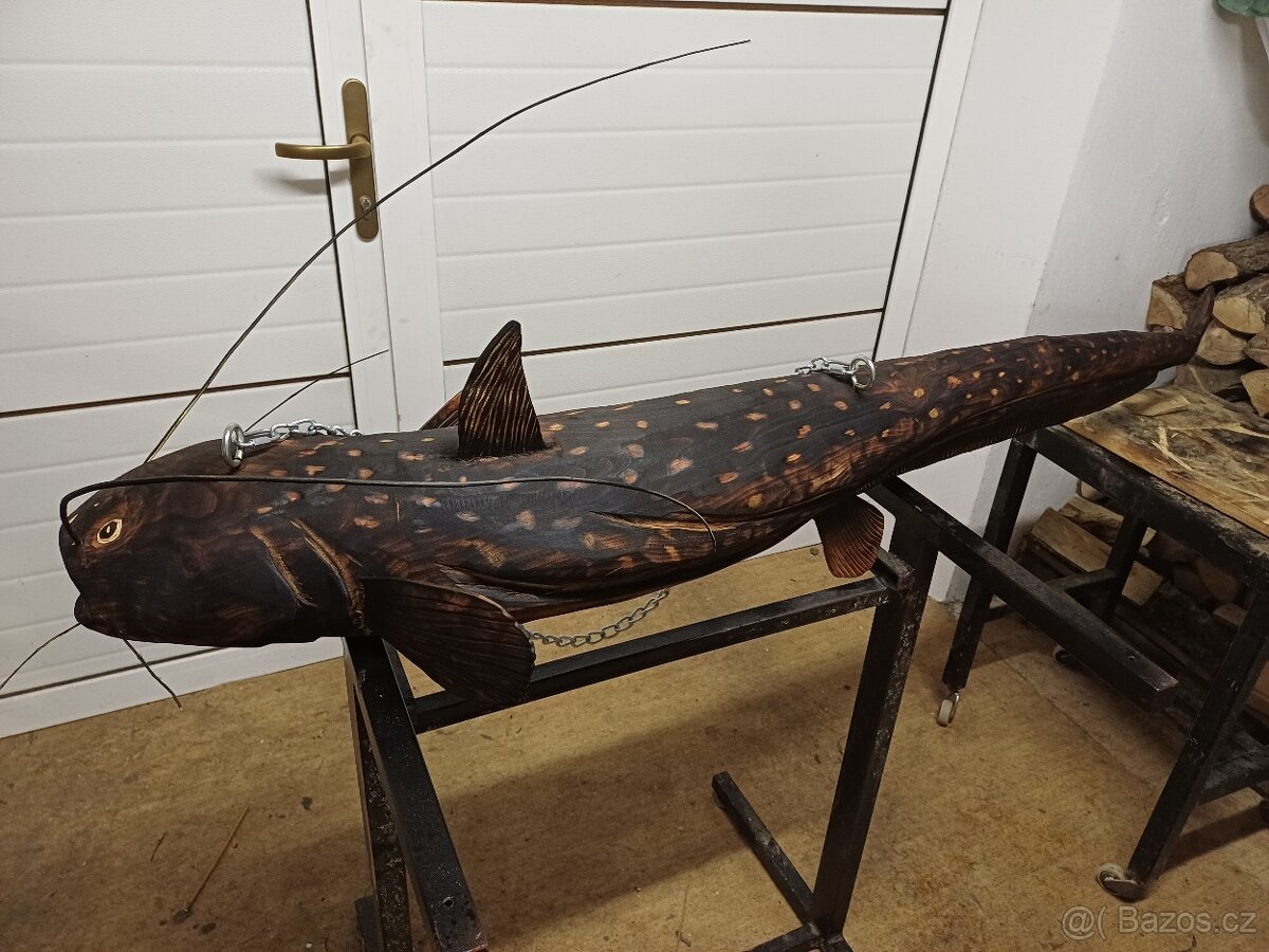 Dřevěná socha sumec - 4