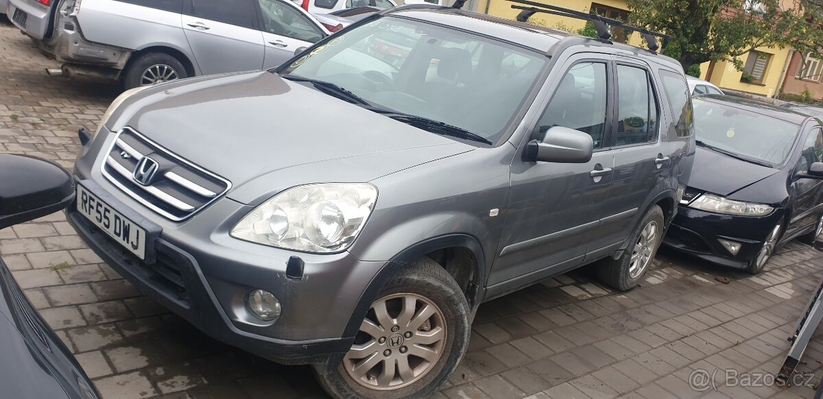 Honda CRV na náhradní díly rv. 2004 - 4