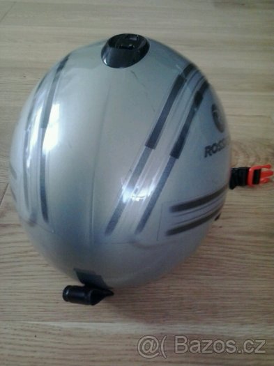 Prodám dětskou přilbu Rossignol Dargon s brýlemi - 4