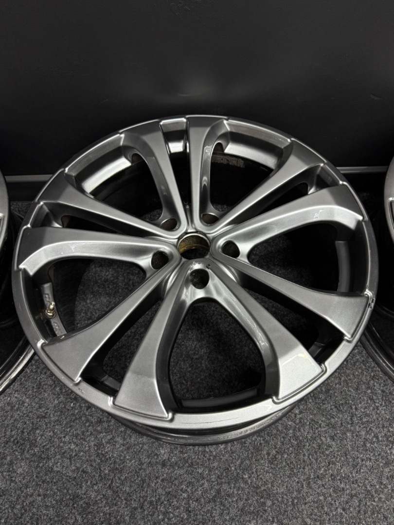 Alu RCD 5x120 20” 8.5j et20 - 4