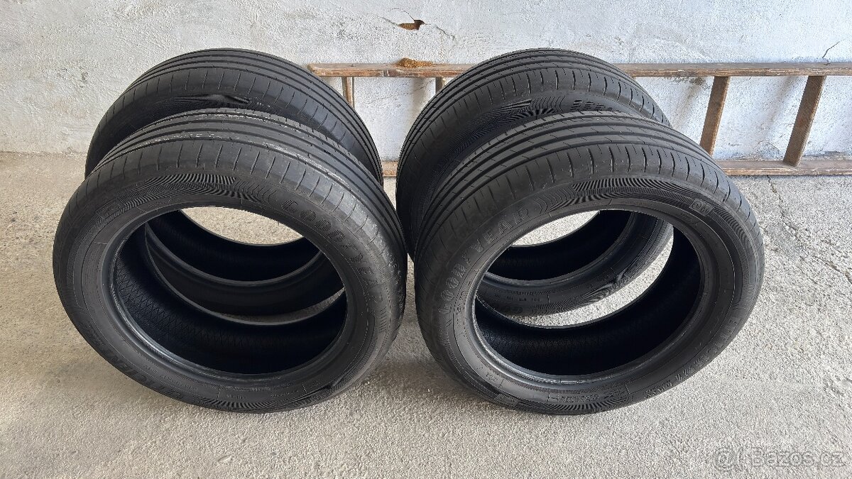 Letni pneu 215/55 R17 - 4