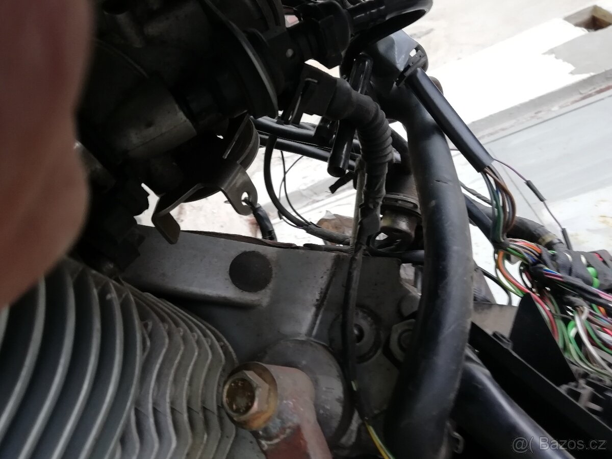 Motor BMW R1100R - 4