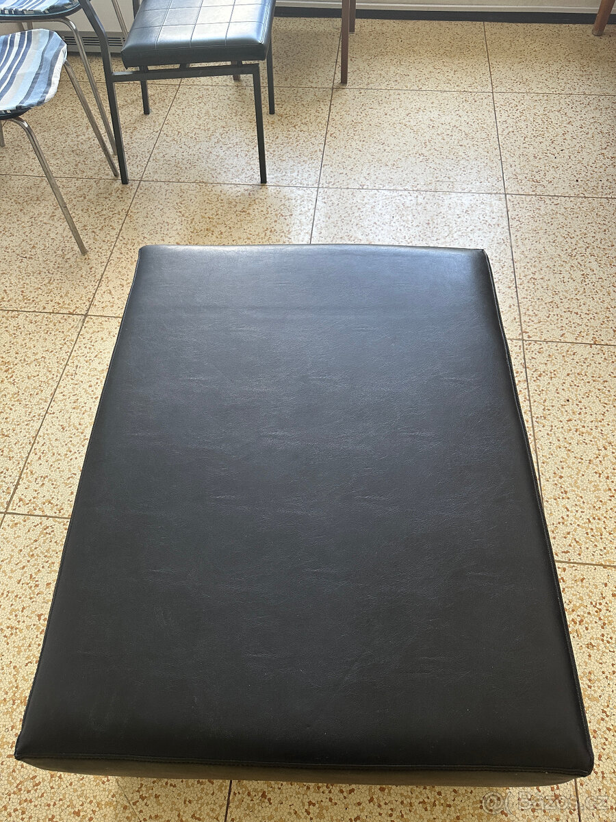Taburet kožený. - 4