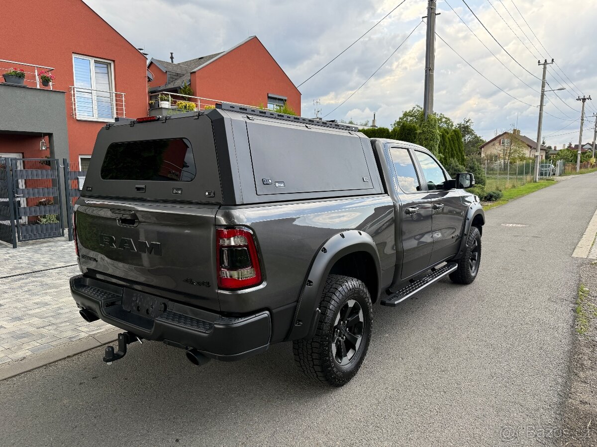 DODGE RAM REBEL HEMI HARDTOP OFFROAD PAKET