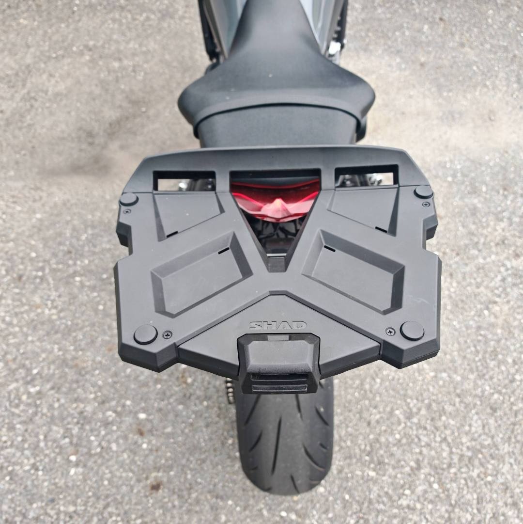 Yamaha MT-09 SHAD vrchní kufr SH48 Premium + plotna - 4