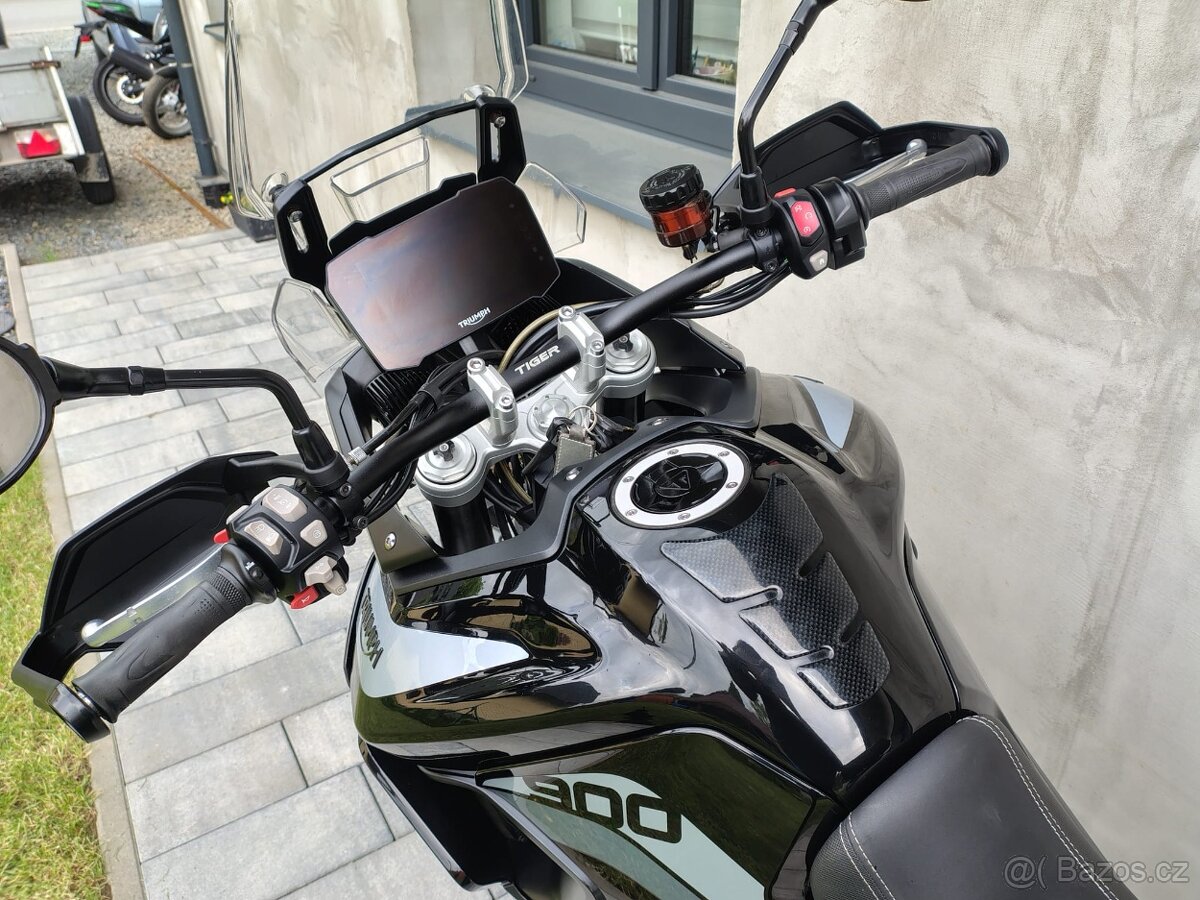 Triumph Tiger 900 GT - 4