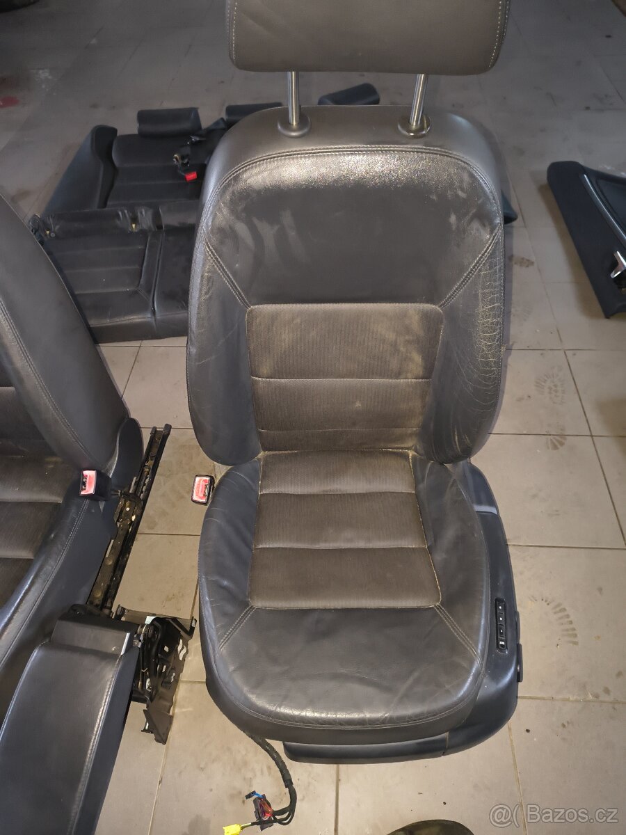 Kožený interiér Octavia 2 - 4