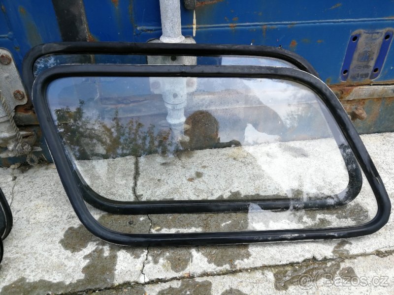 Skla na Škoda 1202 - 4