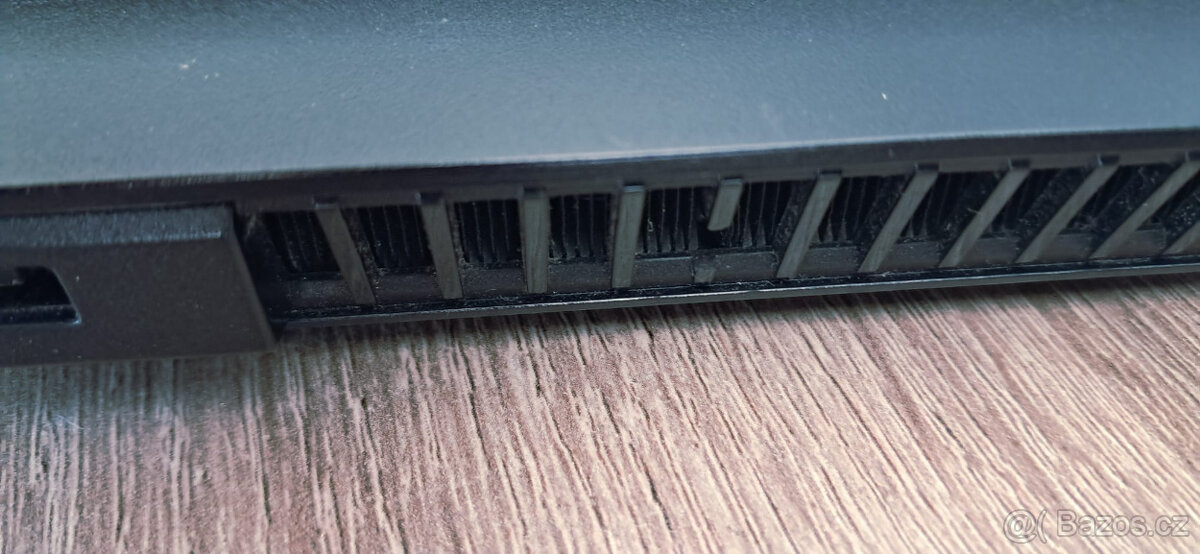 Herní Notebook Lenovo Legion 5 RTX 3060 32GB RAM - 4
