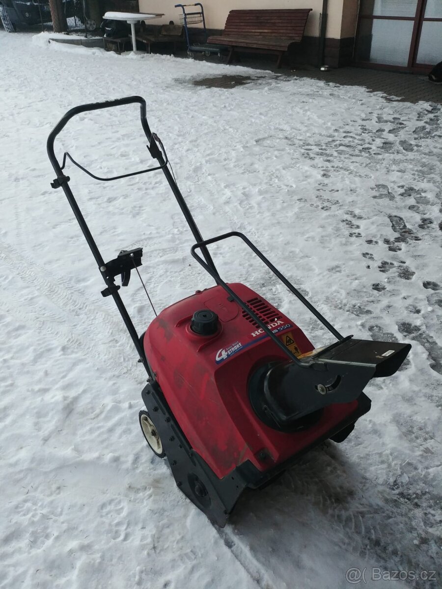 Sněžná fréza Honda - 4