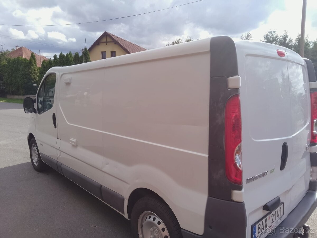 RENAULT TRAFIC L2H1 LONG XL 2,0DCi84kw,rv2011,ČR,TZ,DPH,CENA - 4