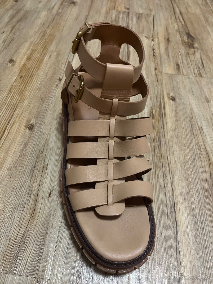 Letní páskové boty - 4