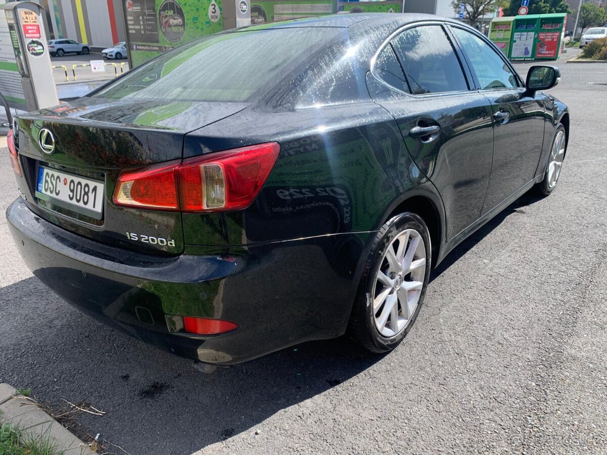 Lexus Is 200d 110kw, rok 2011 209000km 117000kc - 4