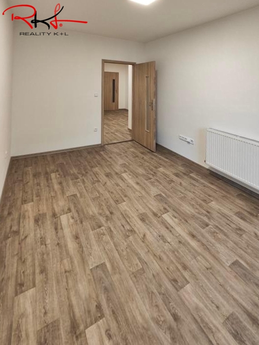 Pronájem komerčních prostor – Mladá Boleslav, Husova - 4