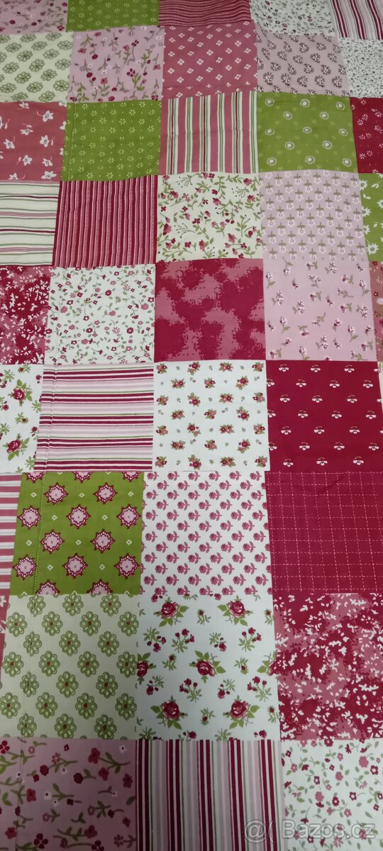 Přehoz přes postel a polštáře - 4