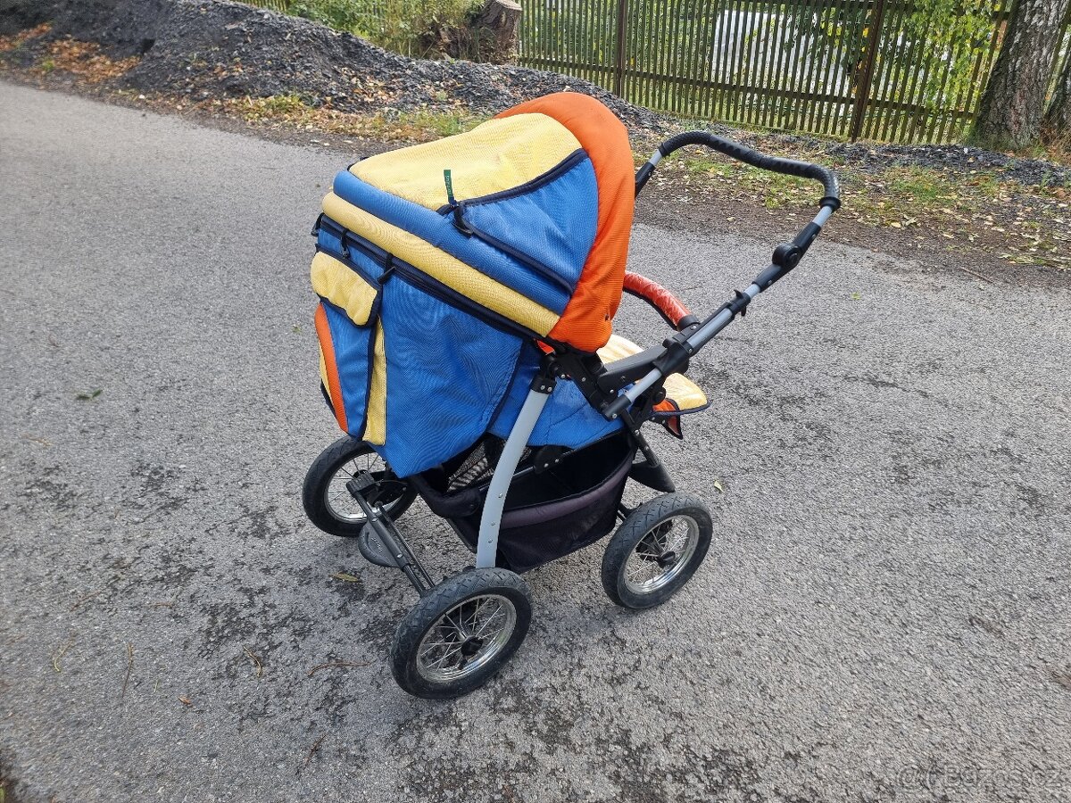 Prodám pěkný dětský kočárek RETRUS viz foto. - 4