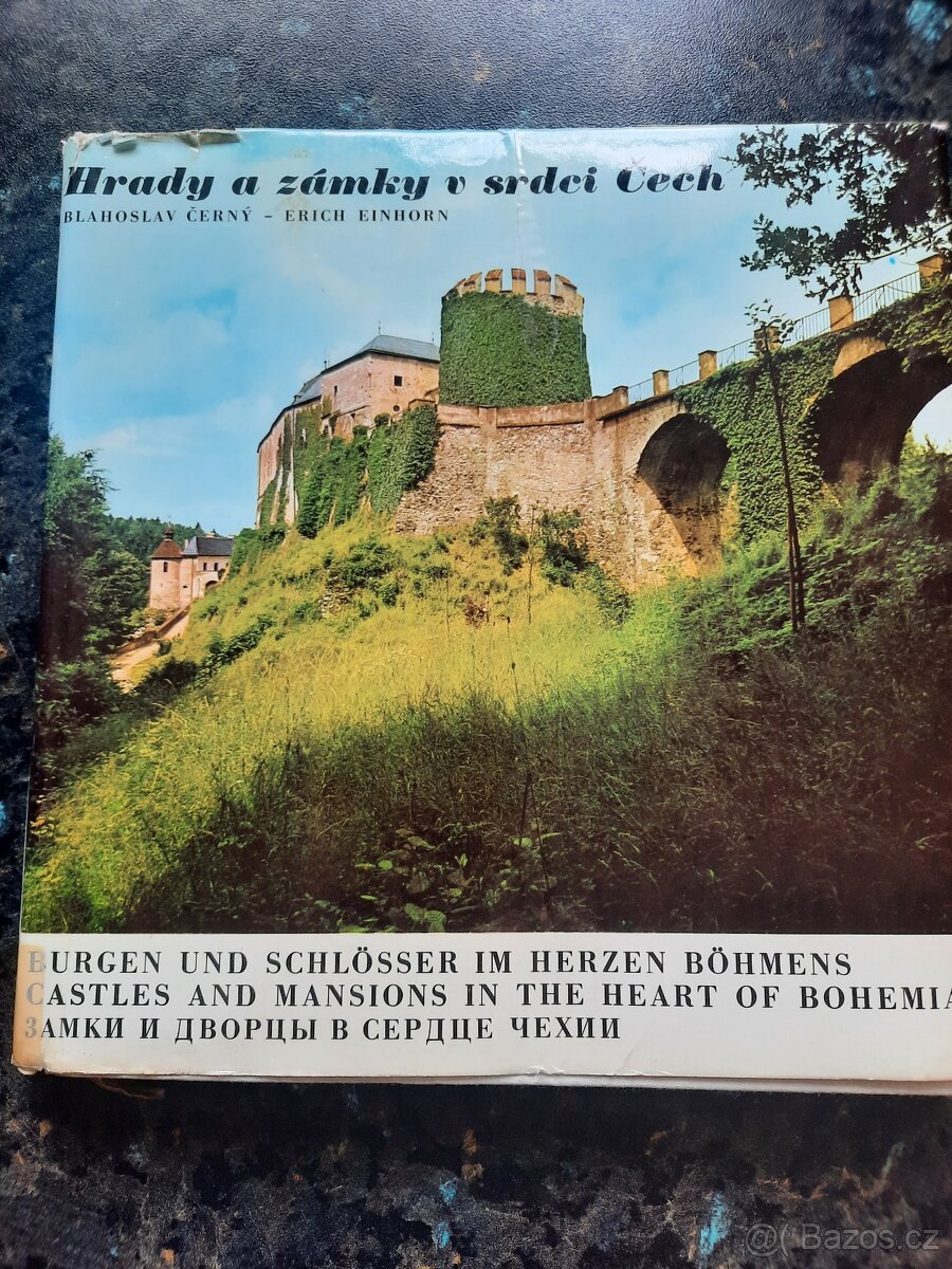 Hrady a zámky v srdci Čech - 4
