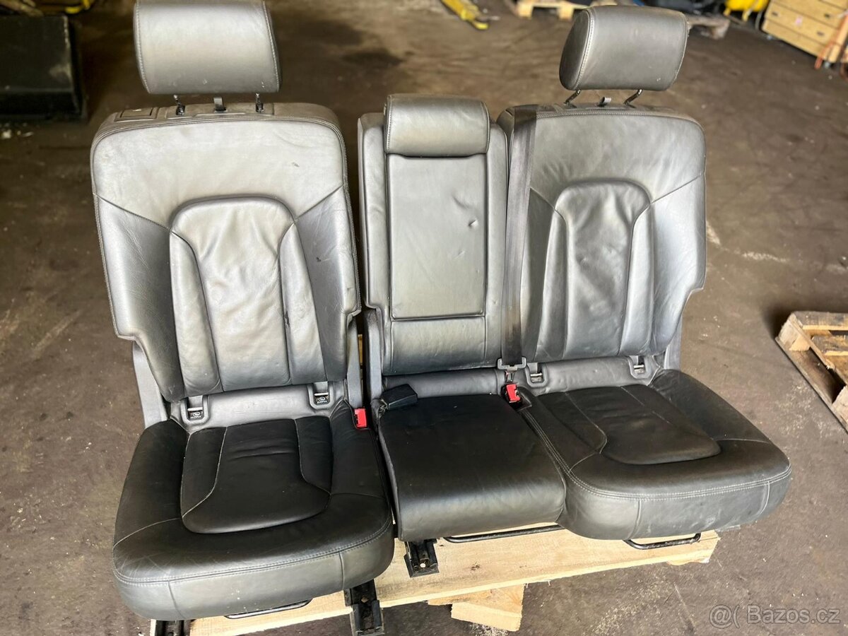 /// Sedačky Audi Q7 S-line kůže 2008 /// - 4