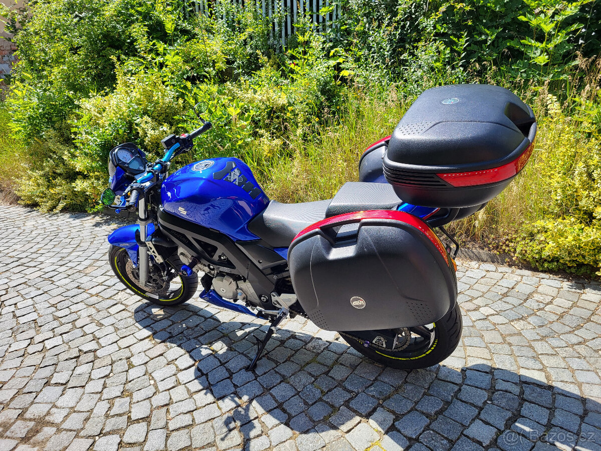 Suzuki SV650N - 4