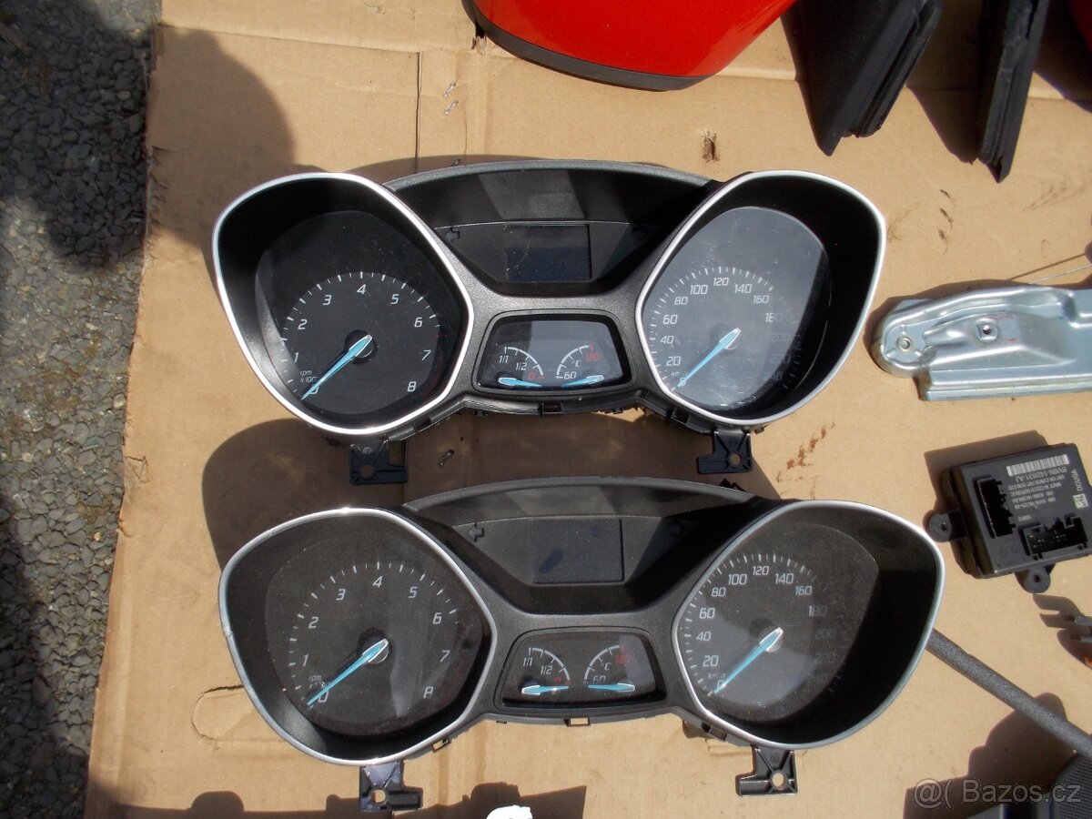 Díly 4. Ford Focus III 1.0 EcoBoost 74kw - 4