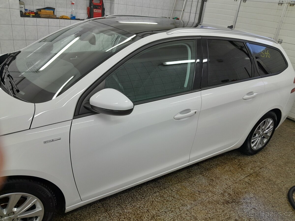 Peugeot 308 1,2T 110 - 4