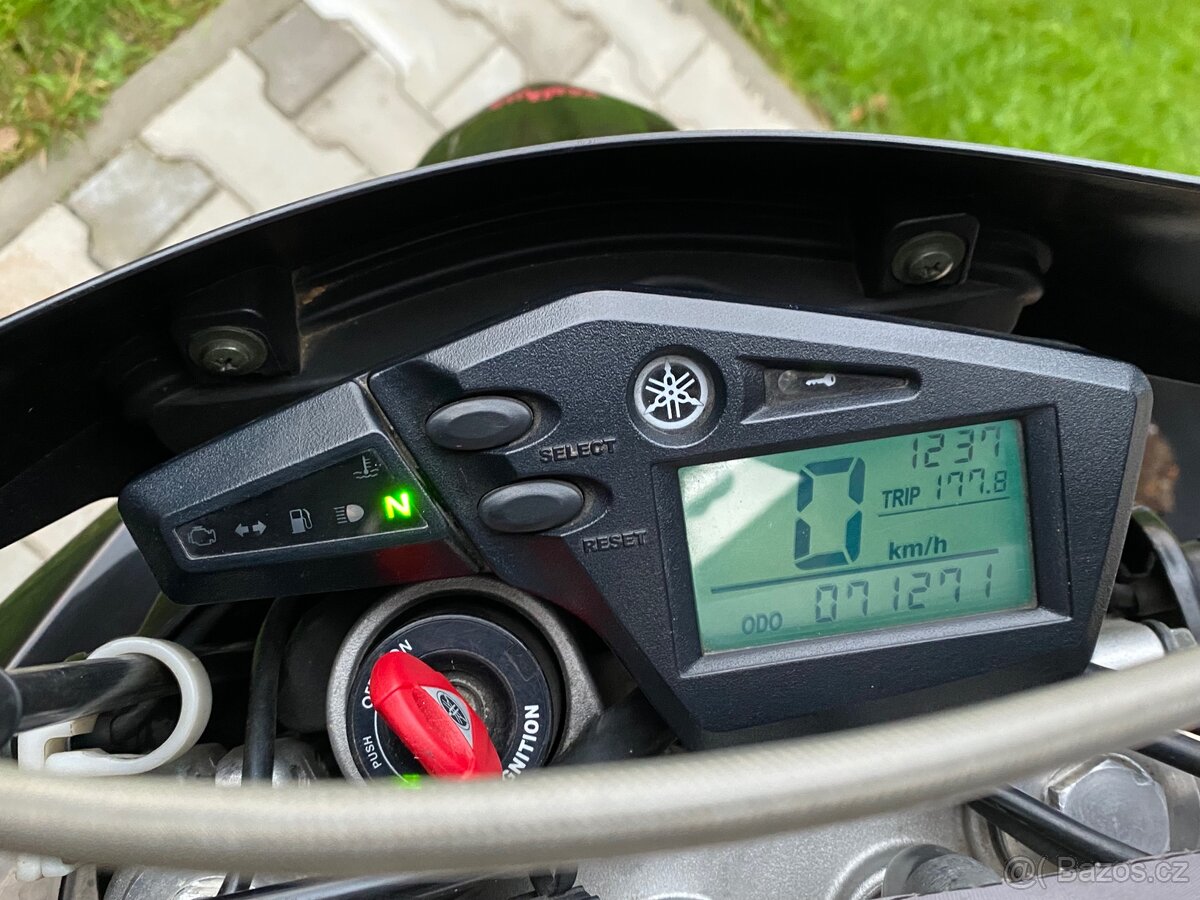 Yamaha xt660x