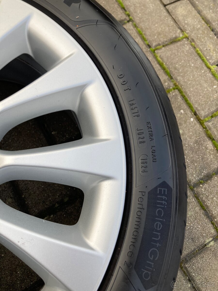 Alu kola 17” Laurel Škoda Superb - 4