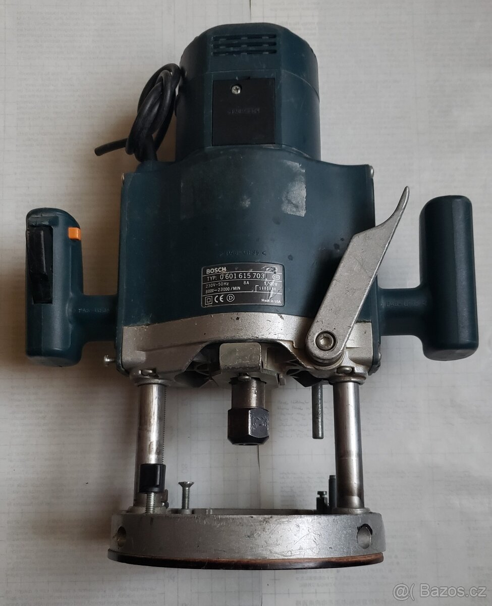 Fréza - Bosch GOF 1700 ACE - 4