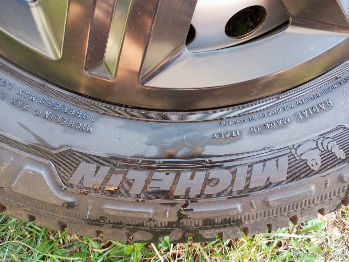 Pneu 205/65 r 16 c - 4