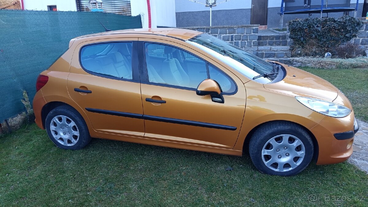 Peugeot 207 - 4