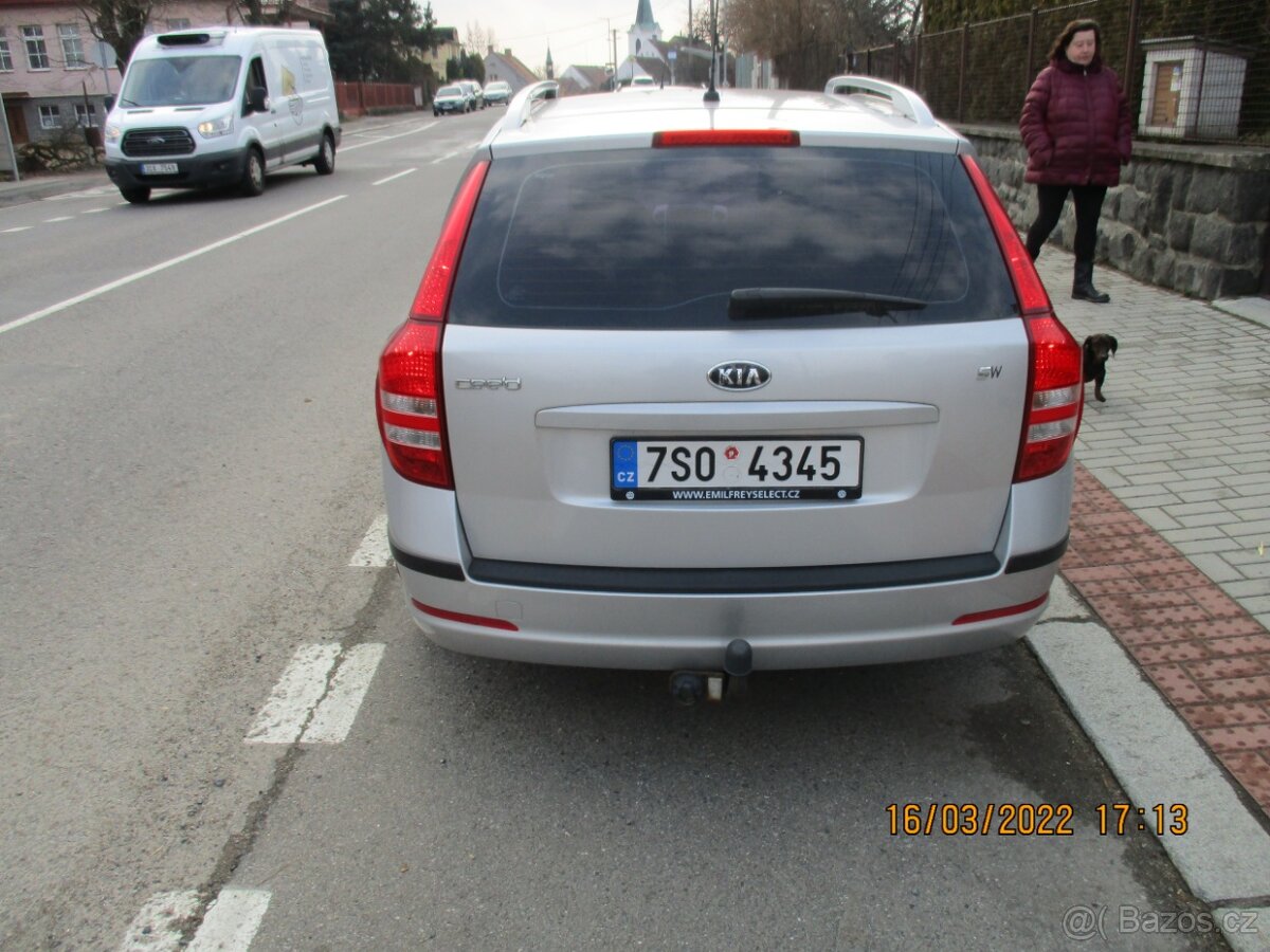 Prodám Kia Ceéd SW,2008,benzin,STK 9/2026 - 4