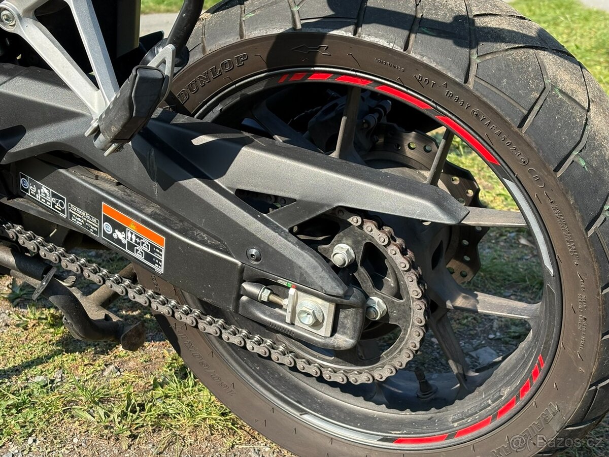 Honda NX500 - 4