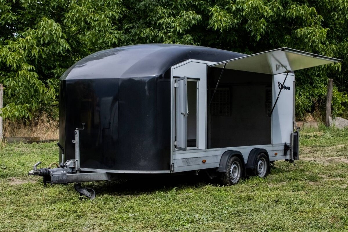Cheval Liberte Dvojnáp. Autoprepravník Debon C1000