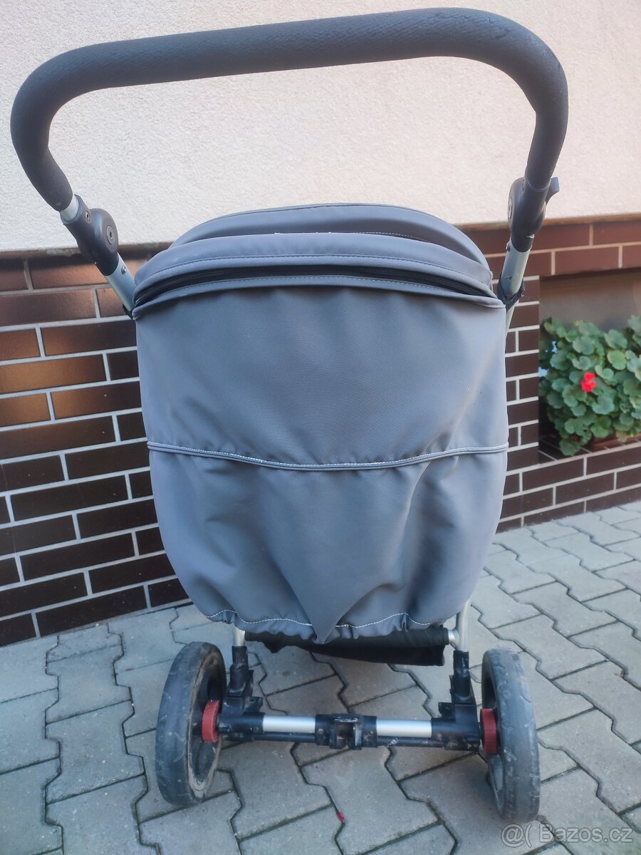 Sportovní kočárek nosnost 20 kg - 4