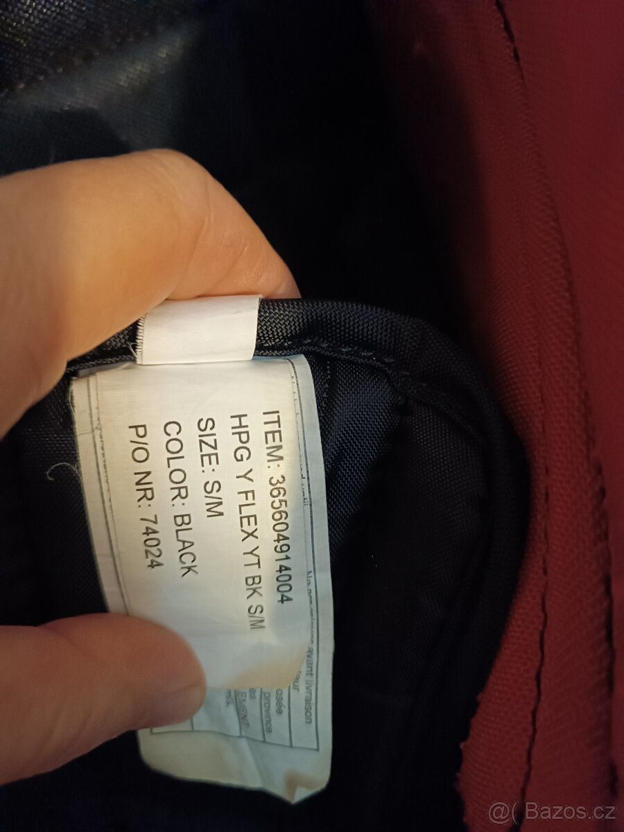 Prodám masku , brankářskou vestu a kalhoty - 4