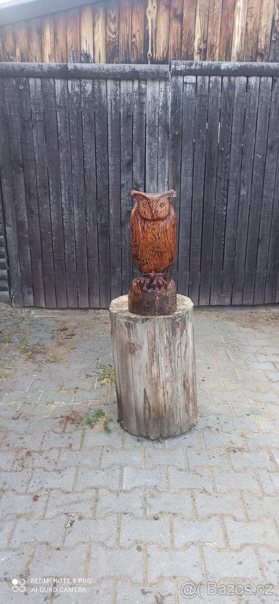 Zahradní dekorace sova motorovou pilou - 4