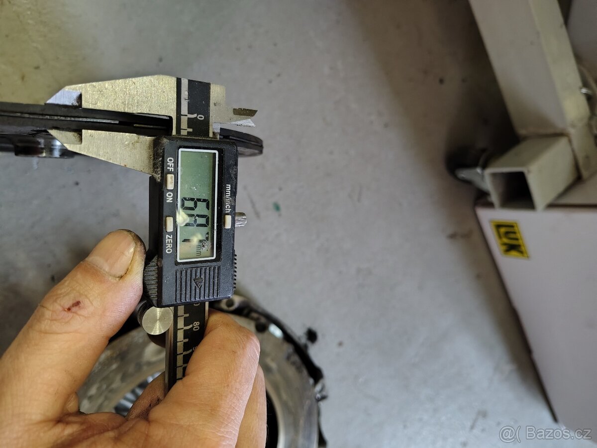 Škoda Octavia III 2,0 TDI spojka Valeo - 4