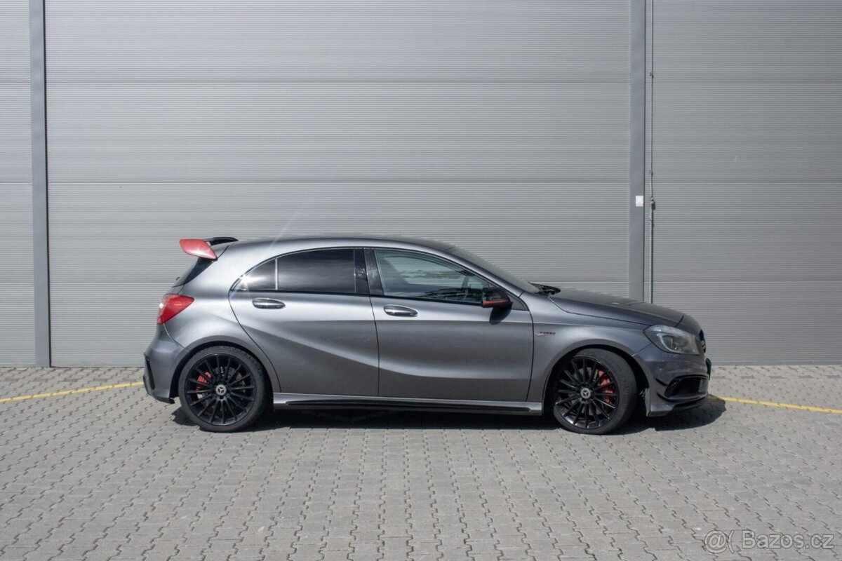 Mercedes Benz A45 AMG - 4