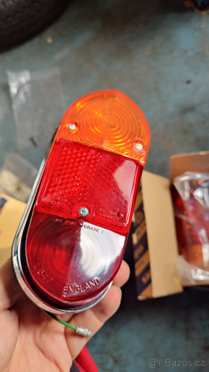 prodám zadní lampy P+L na Mini MK1 - 4