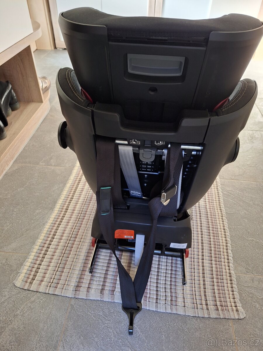 Britax Römer Advanzafix IV - 4