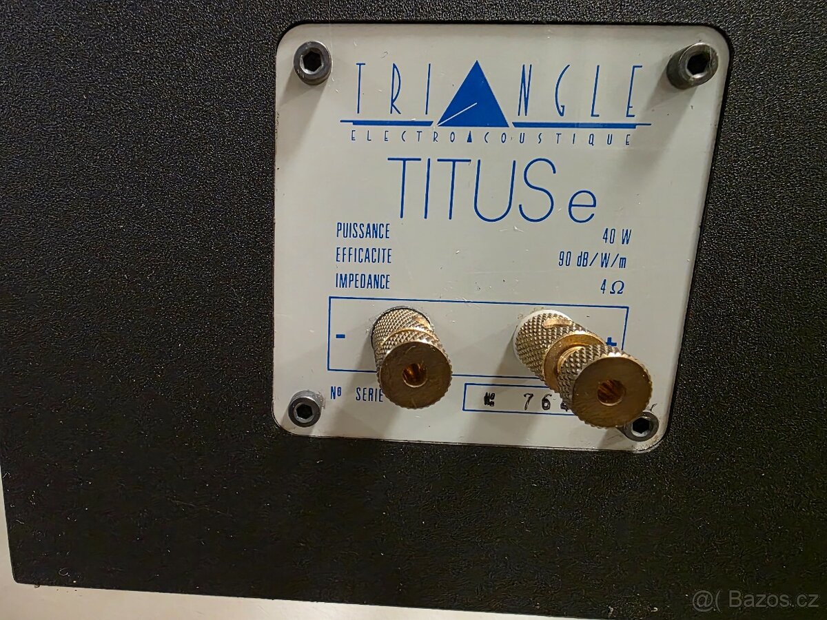 Triangle Titus e - 4