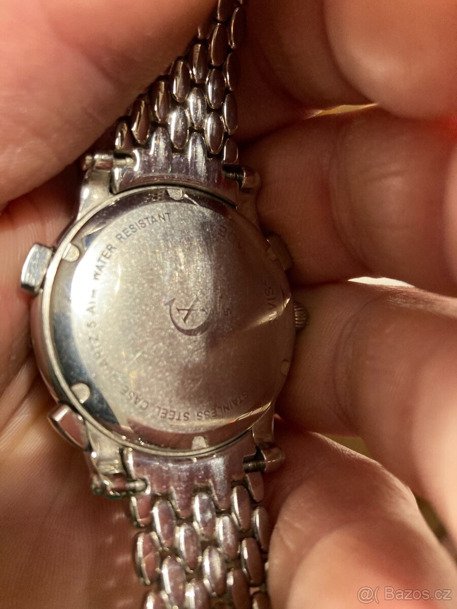 ŠVÝCARSKÉ HODINKY - 4