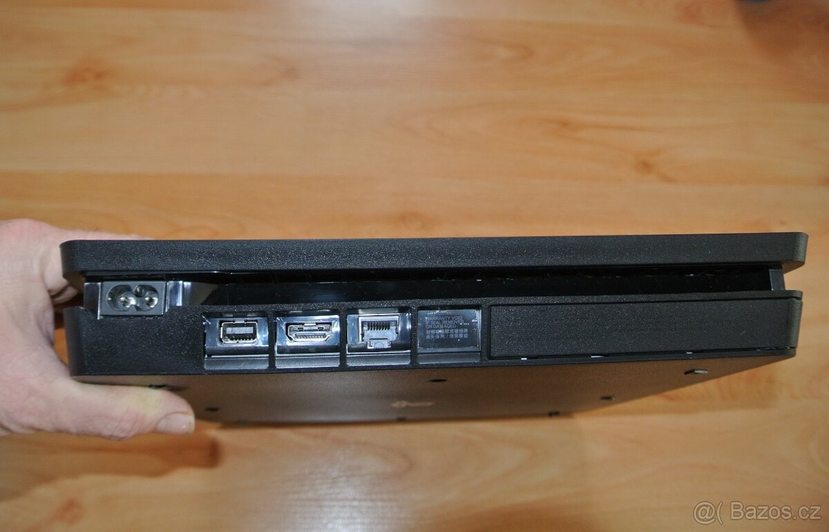 Sony Playstation 4 Slim 500GB + originál krabice - 4
