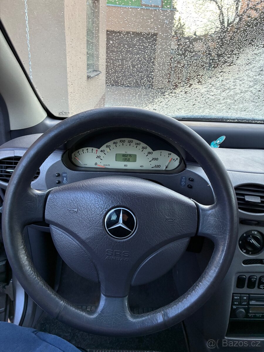 Mercedes benz A160 - 4