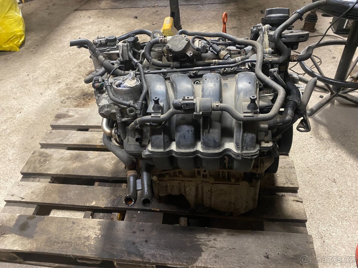 AUDI, ŠKODA, VW 1.6FSI 85KW BLF - KOMPLETNÍ MOTOR 180 000KM - 4